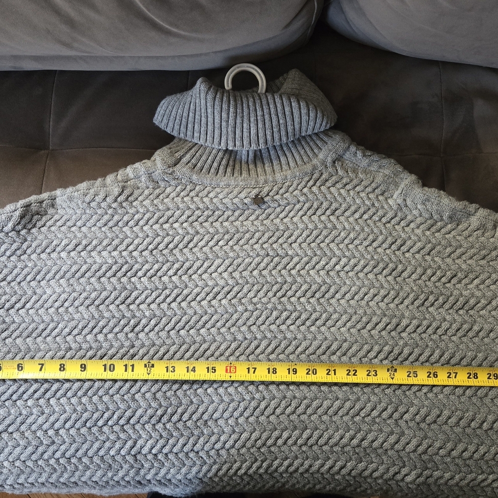 Lole poncho - Picture 2 of 5